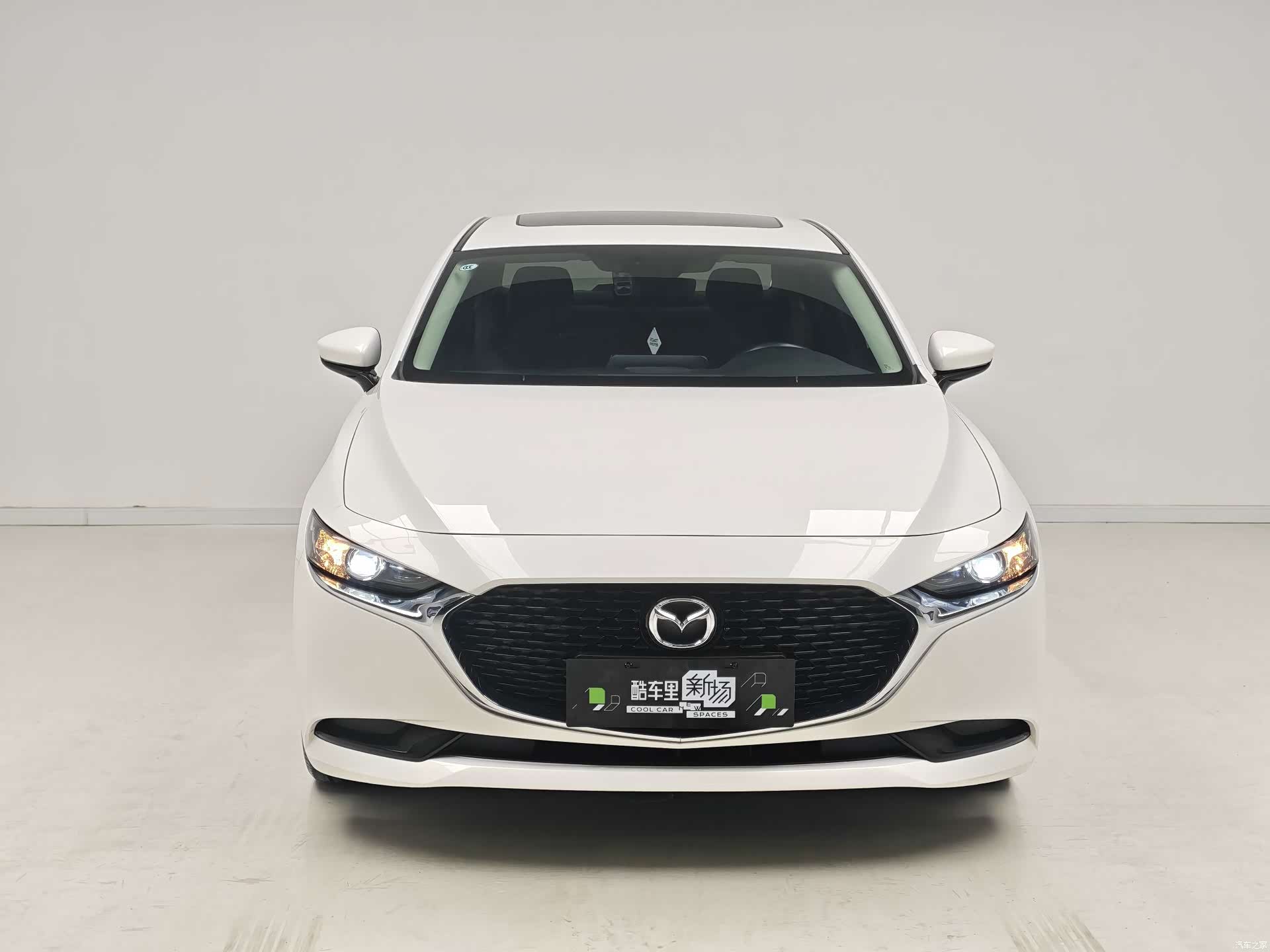 Mazda Mazda3, 2023 2