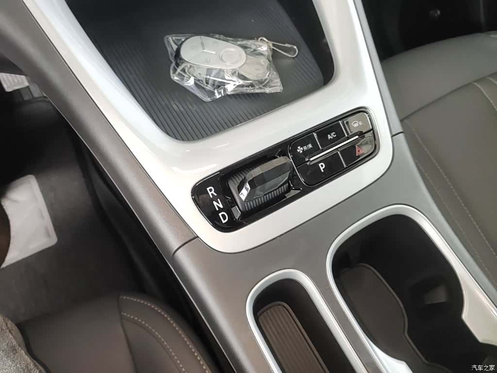 Geely Xingyuan, 2026 10