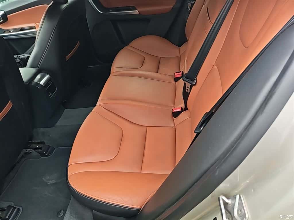 Volvo S60, 2018 17