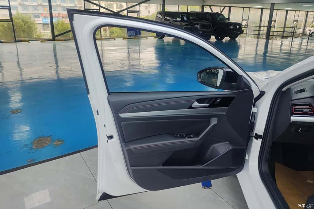 Volkswagen Lavida, 2024 7