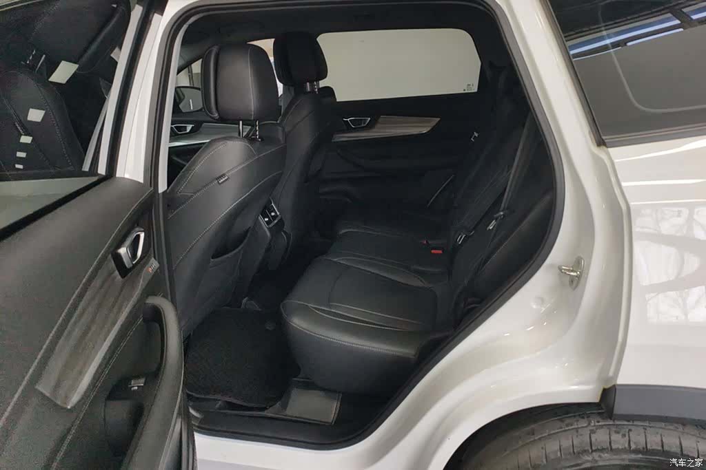 Chery Tiggo 8, 2022 11