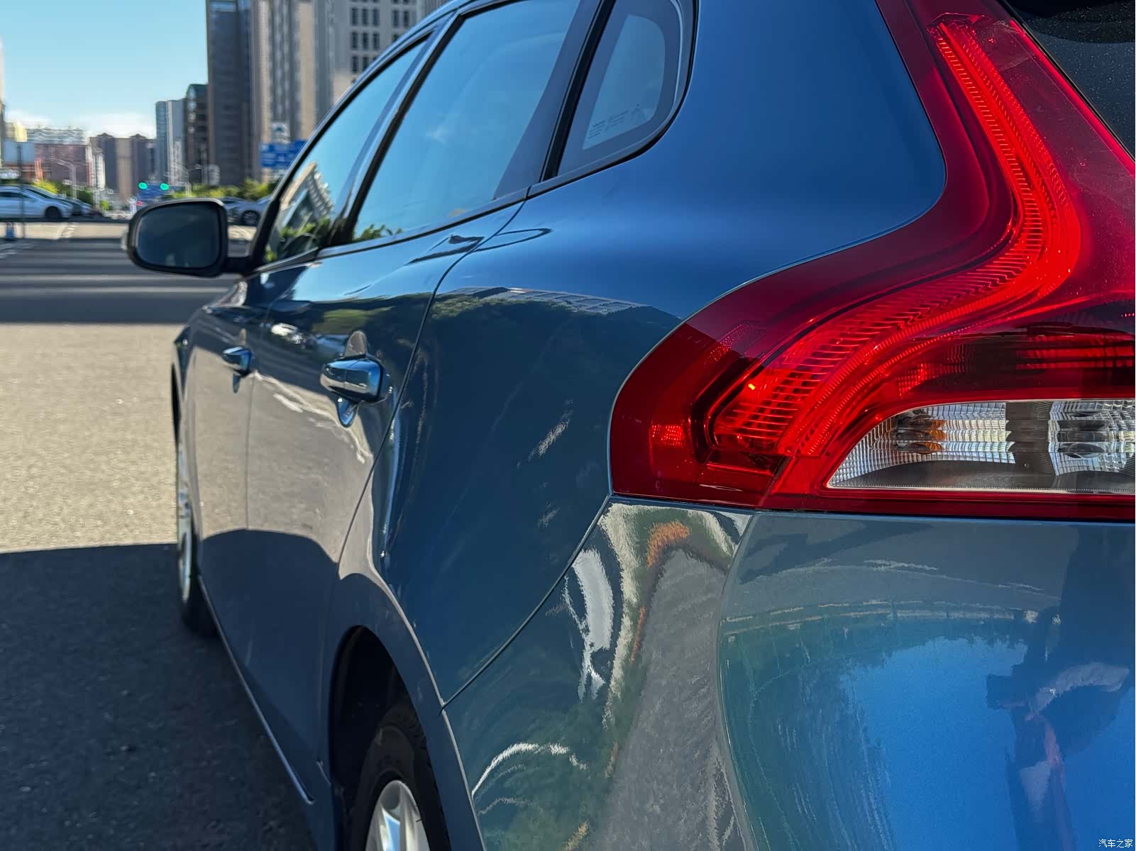 Volvo V40, 2015 19