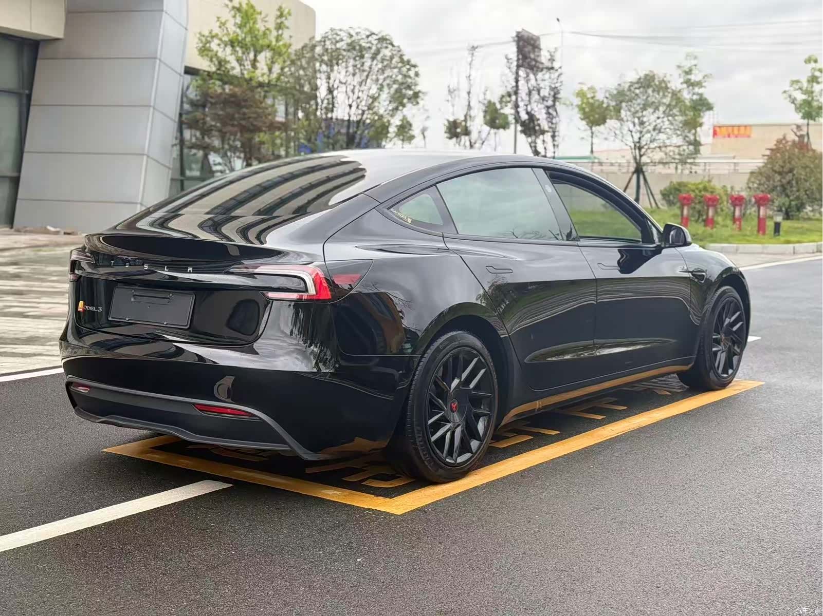 Tesla Model 3, 2024 7