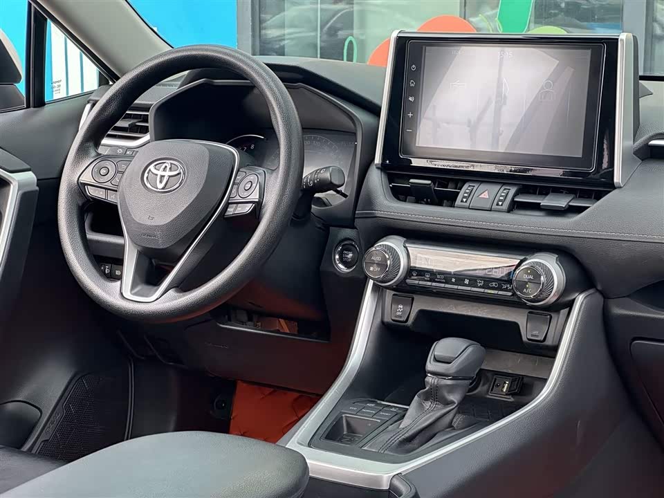 Toyota RAV4 Rongfang