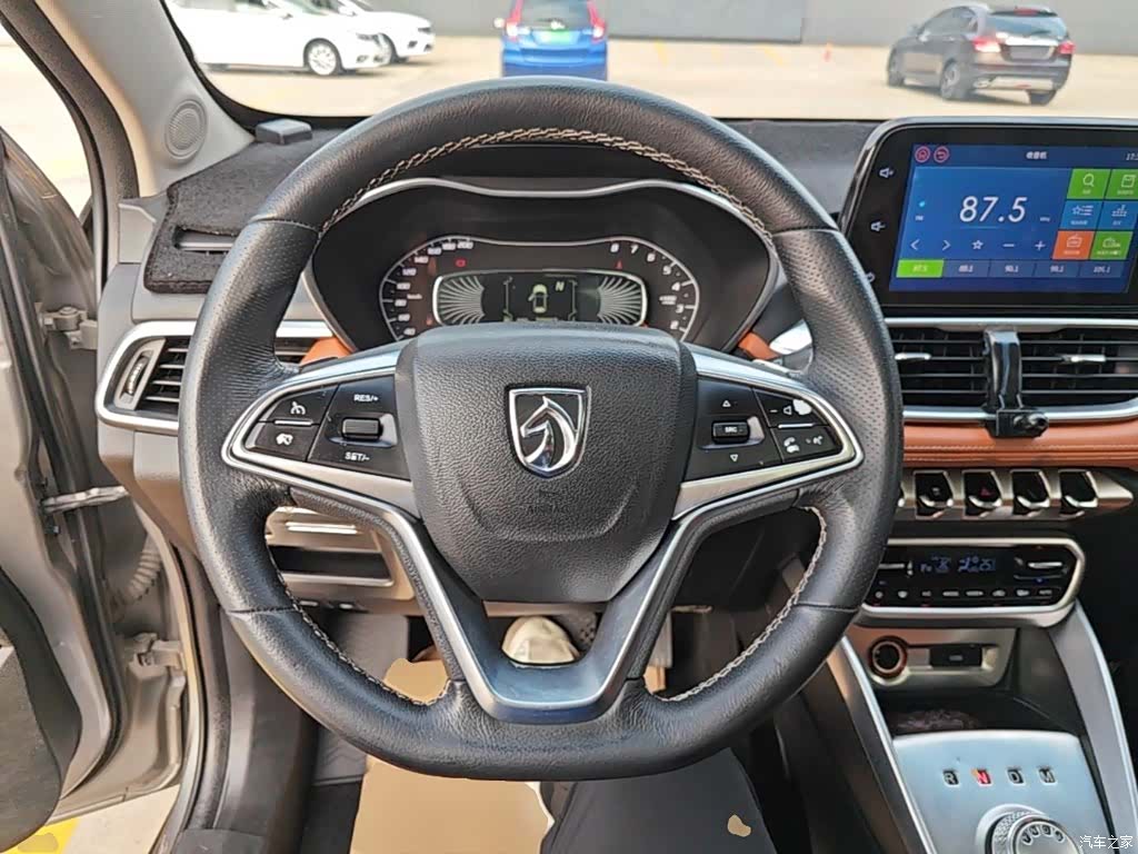 Wuling 510, 2018 11