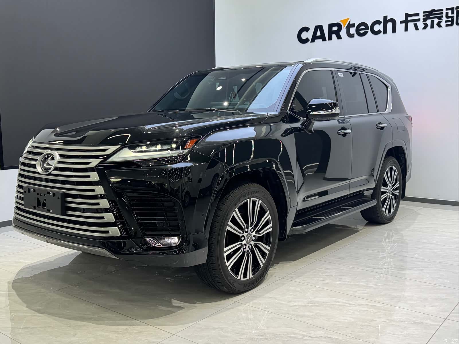 Lexus LX, 2026 1