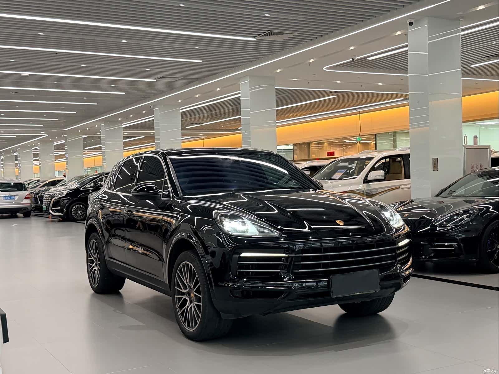 Porsche Cayenne, 2020 3
