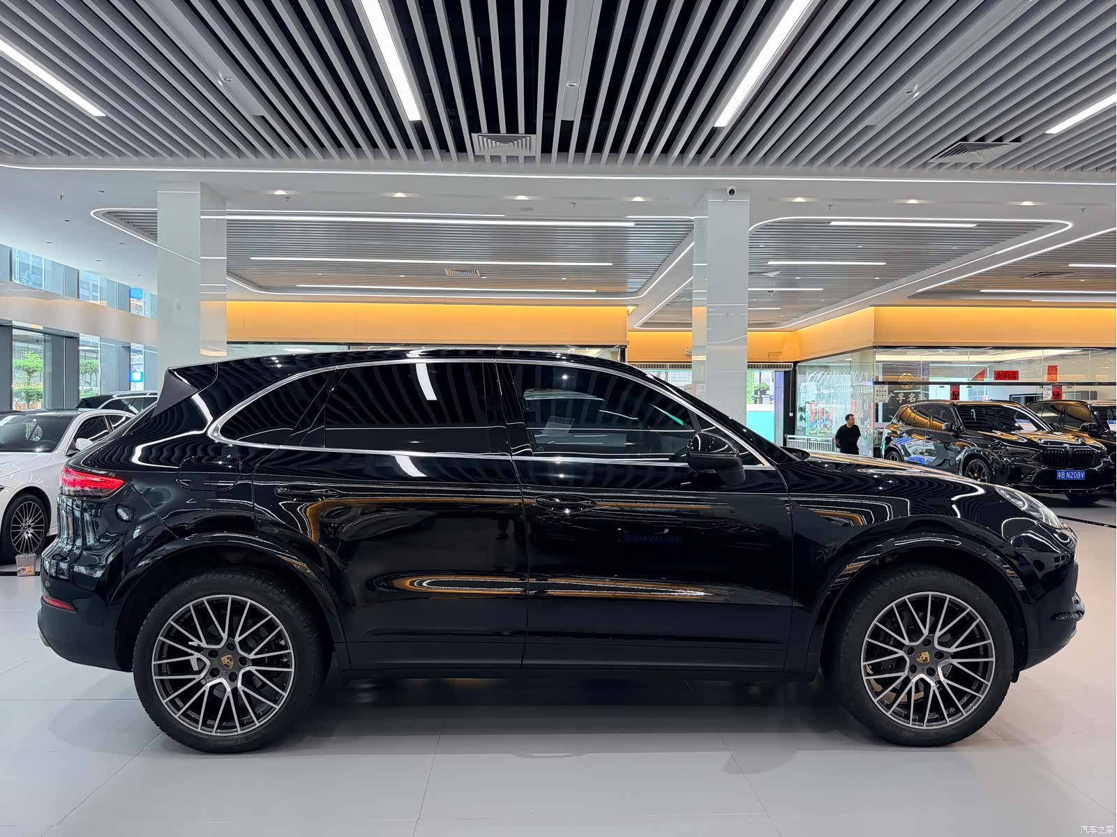 Porsche Cayenne, 2020 11