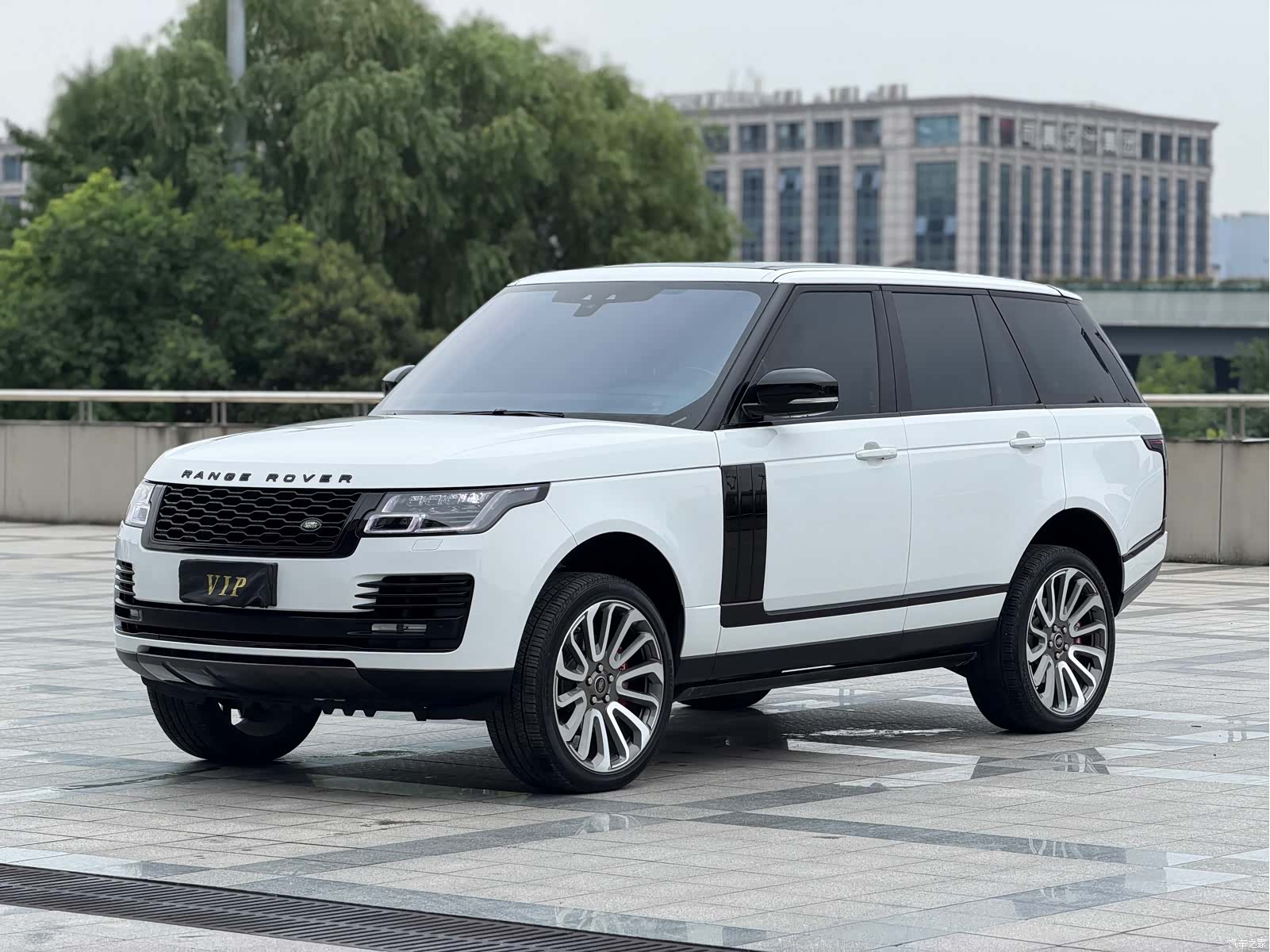 Land Rover Range Rover, 2019 все фото