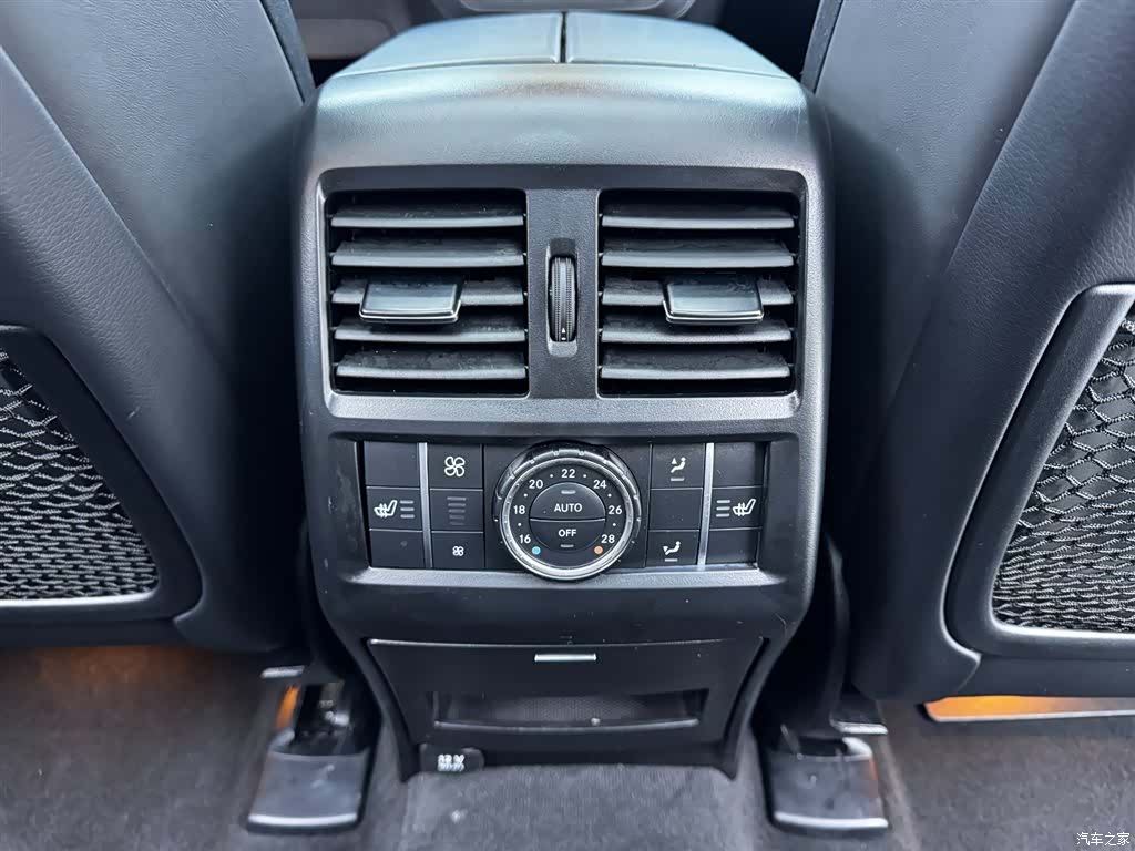 Mercedes-Benz GLS, 2017 22