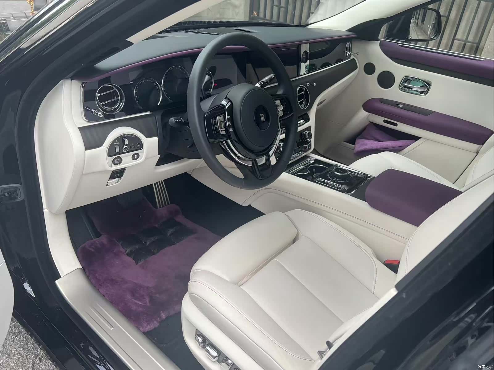 Rolls-Royce Ghost, 2022 6