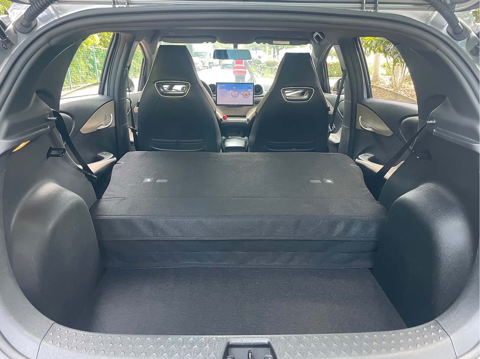 BYD Dolphin, 2023 13