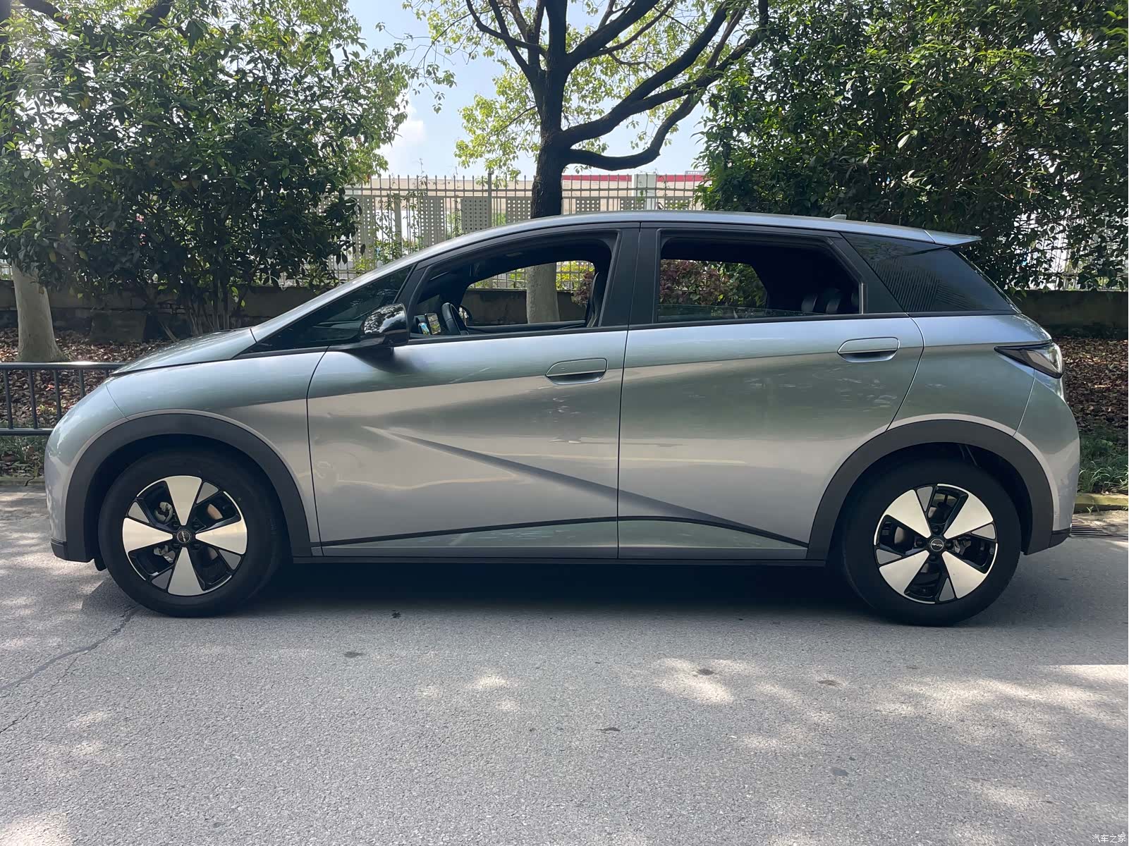 BYD Dolphin, 2023 4