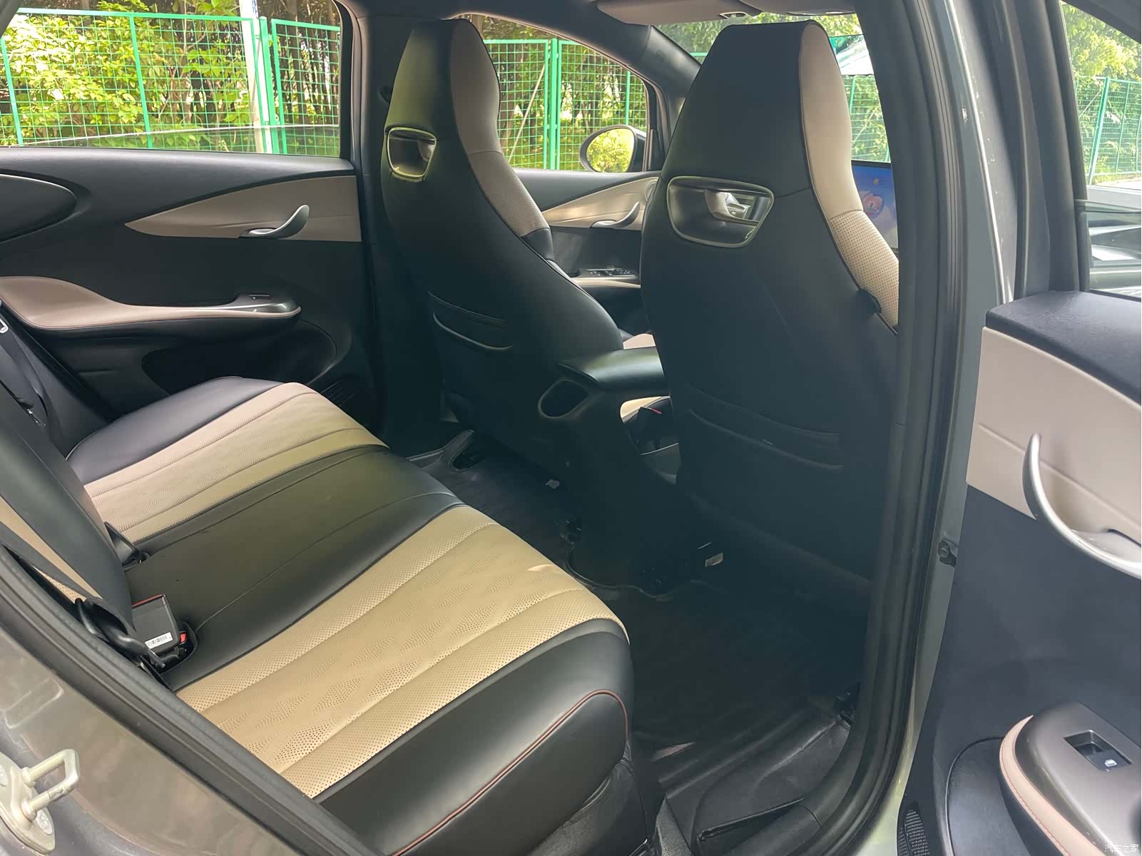 BYD Dolphin, 2023 12