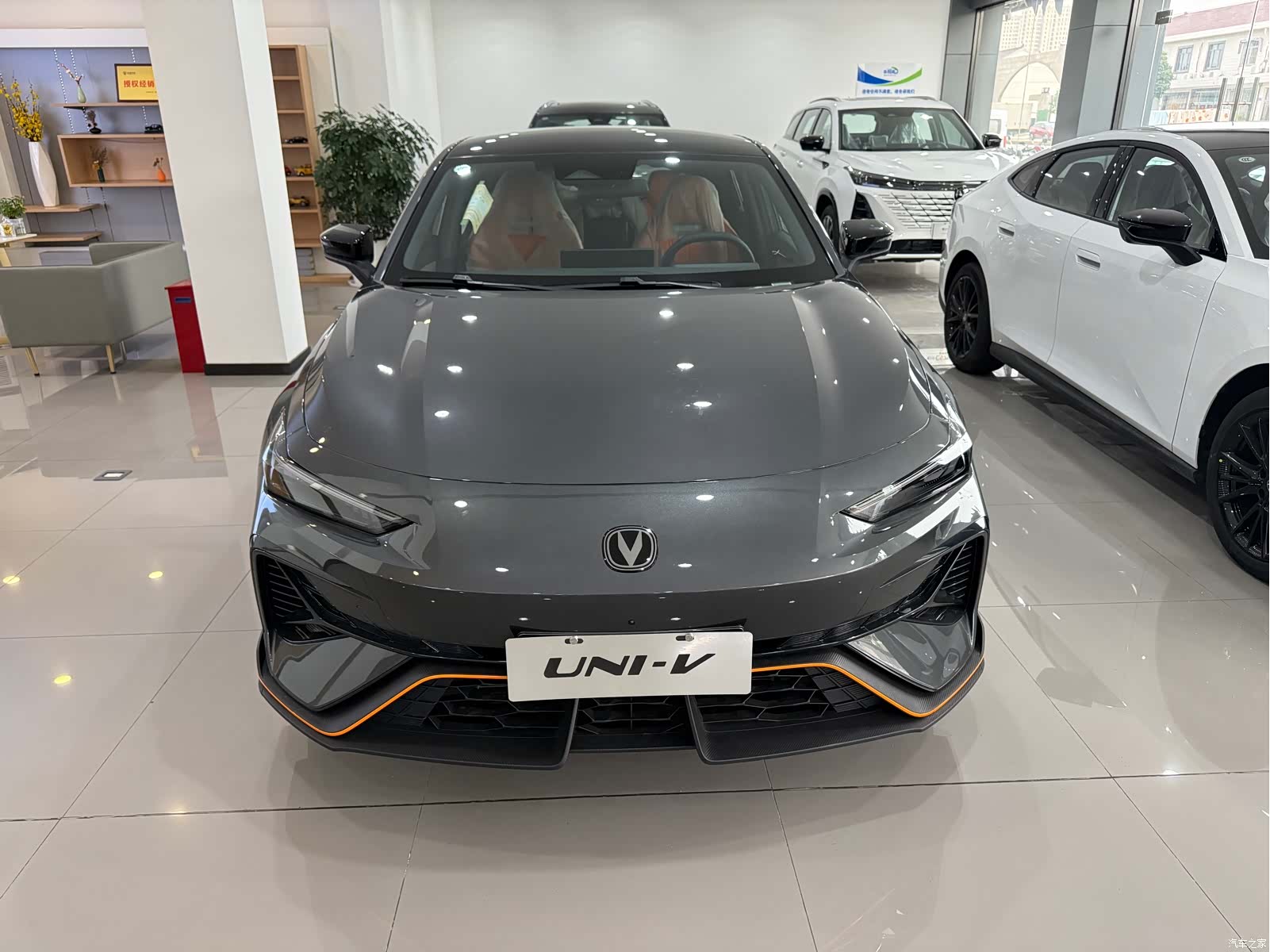 Changan UNI-V, 2025 3