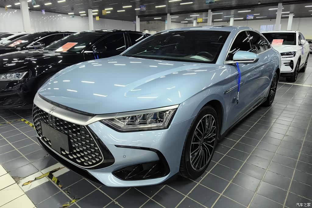 BYD Han, 2023 1