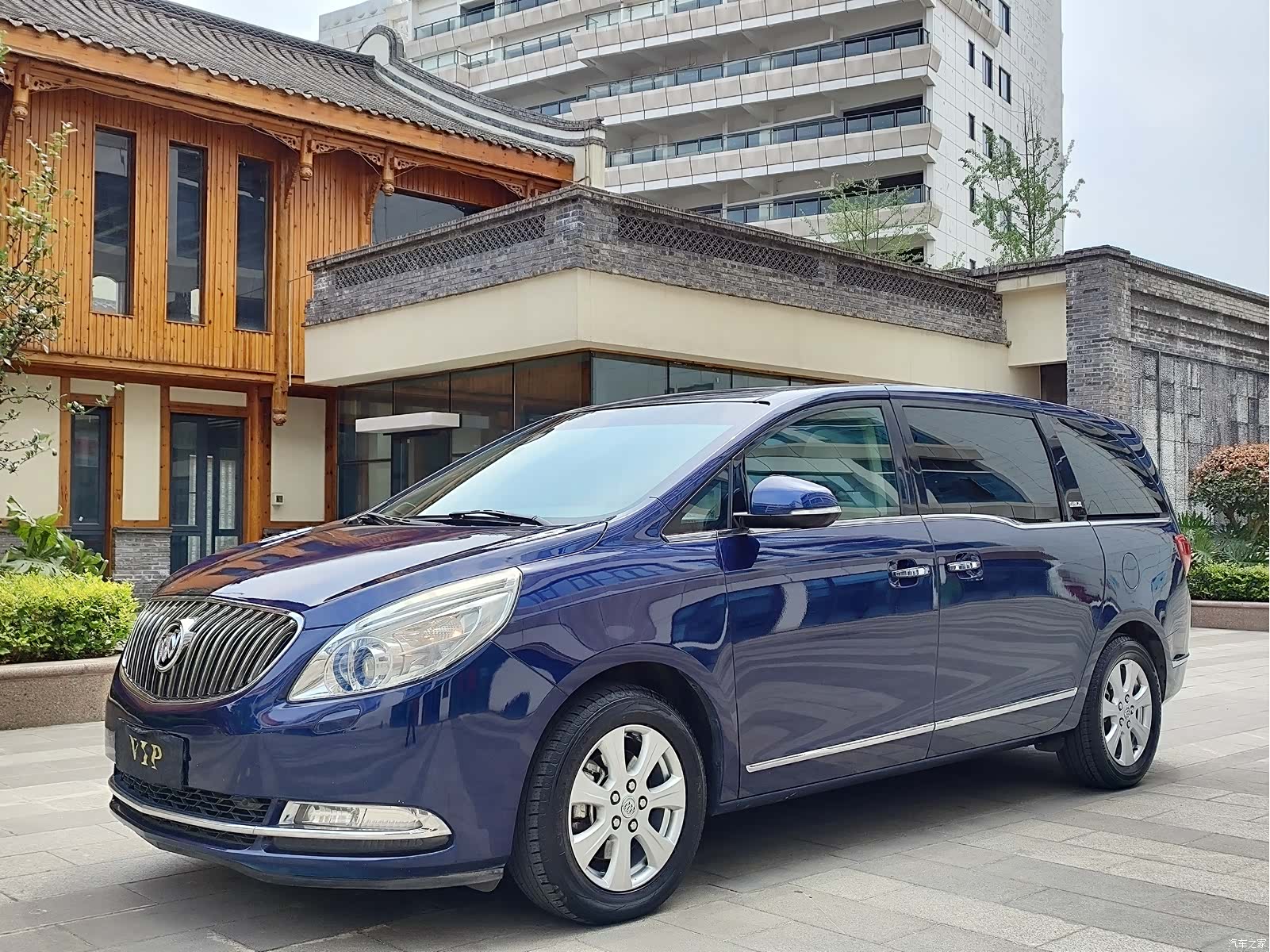 Buick GL8, 2016 1