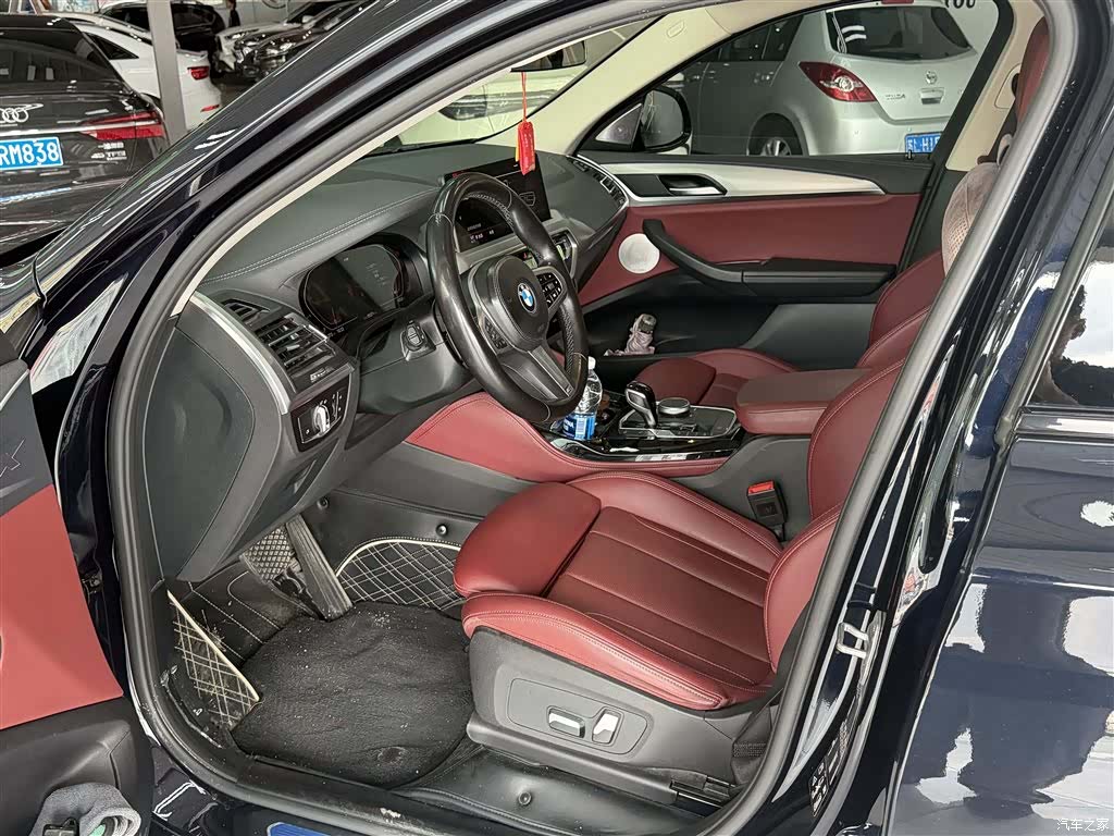 BMW X4, 2022 7