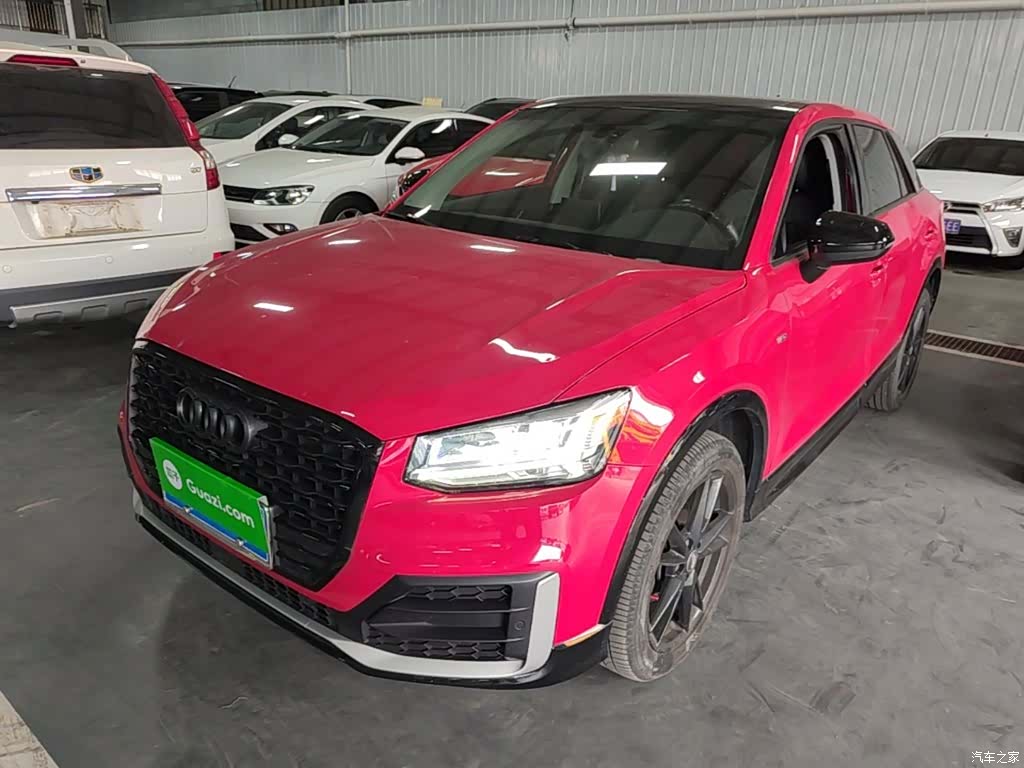 Audi Q2L, 2021 1