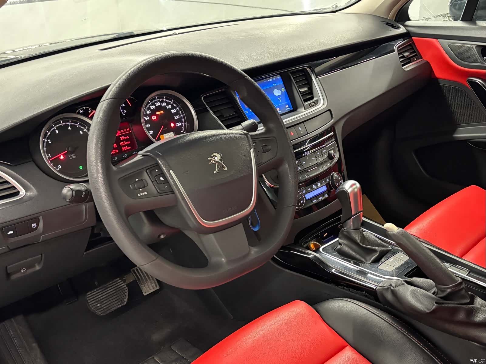 Peugeot 508, 2015 13