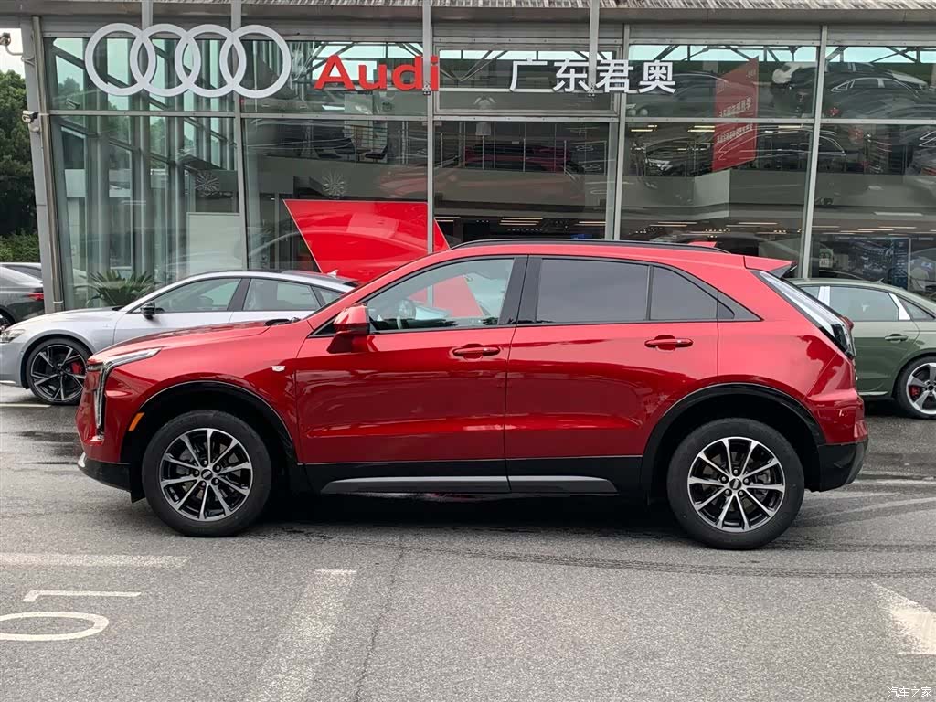 Cadillac XT4, 2023 3
