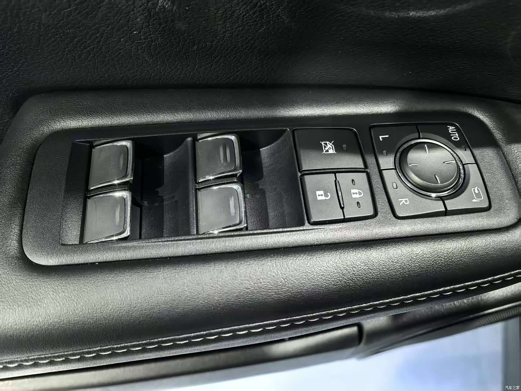 Lexus RX, 2019 22