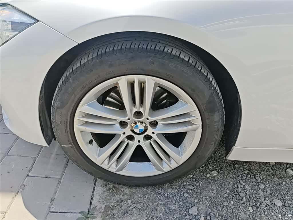 BMW 3 Series, 2017 23