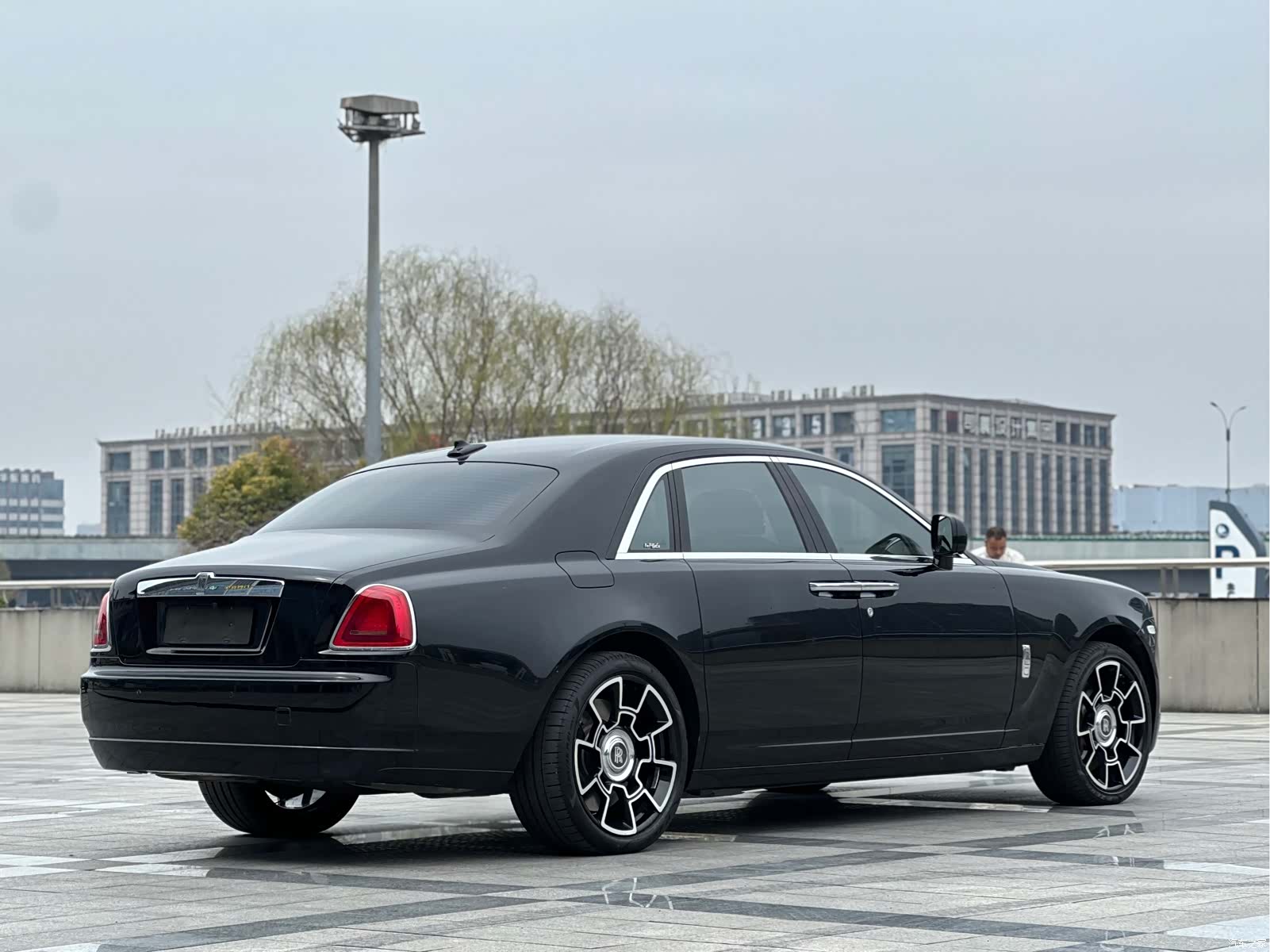 Rolls-Royce Ghost, 2010 6