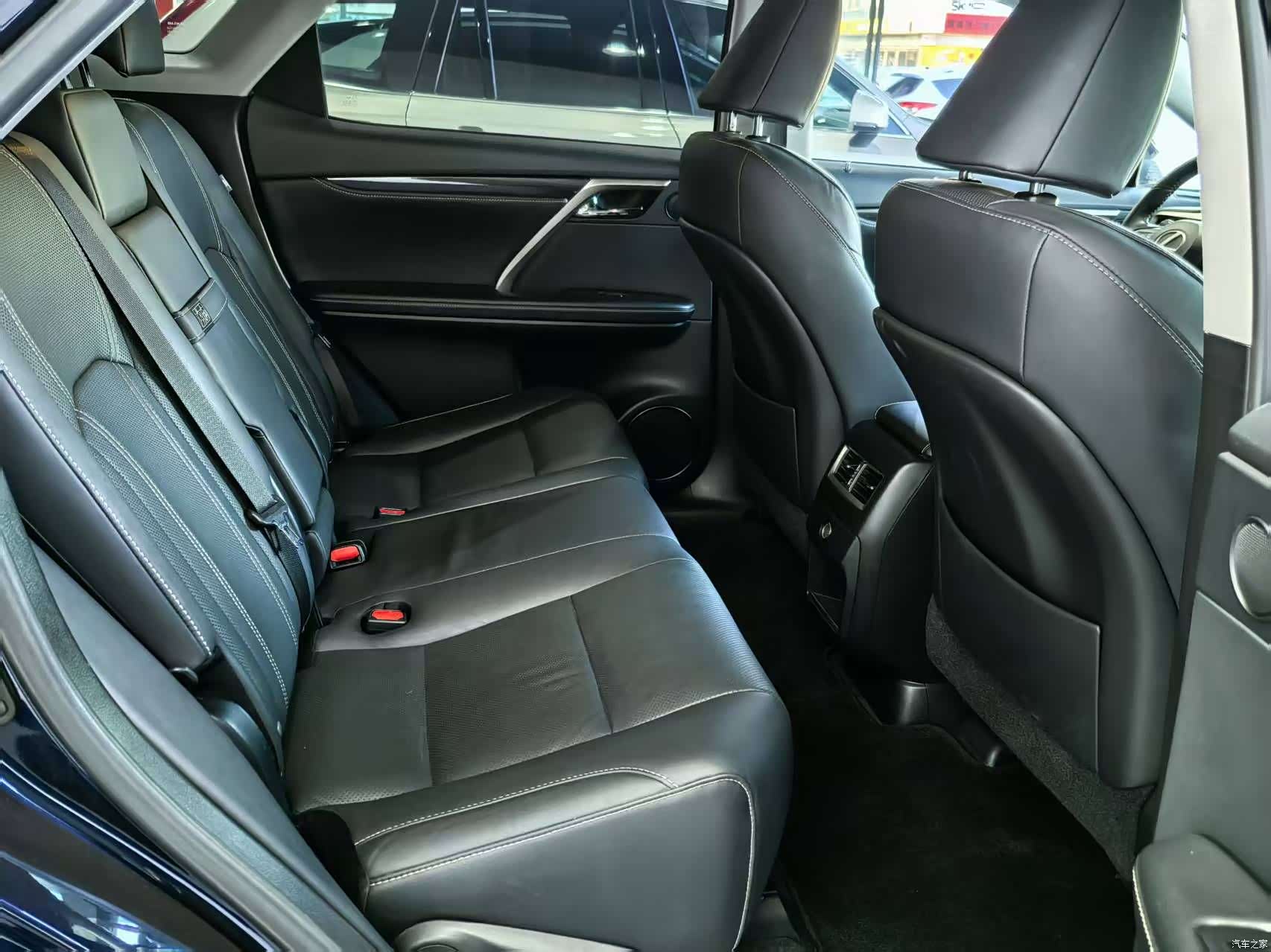 Lexus RX, 2019 23