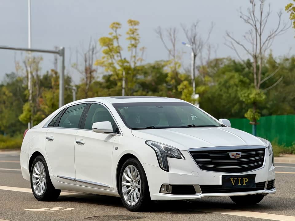 Cadillac XTS