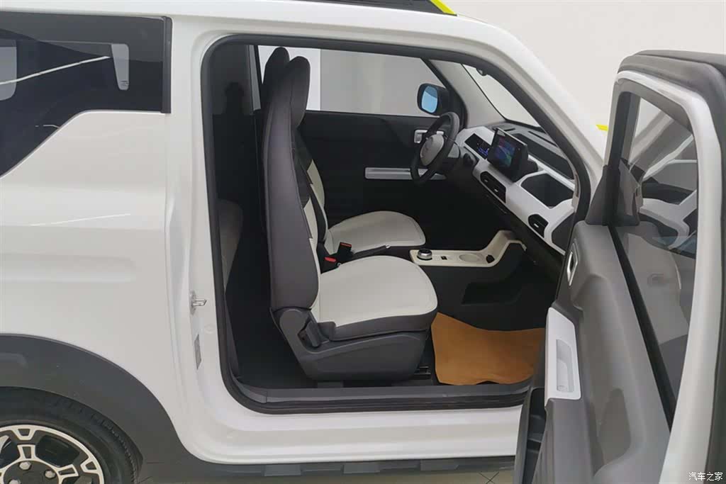 Geely Panda, 2024 8