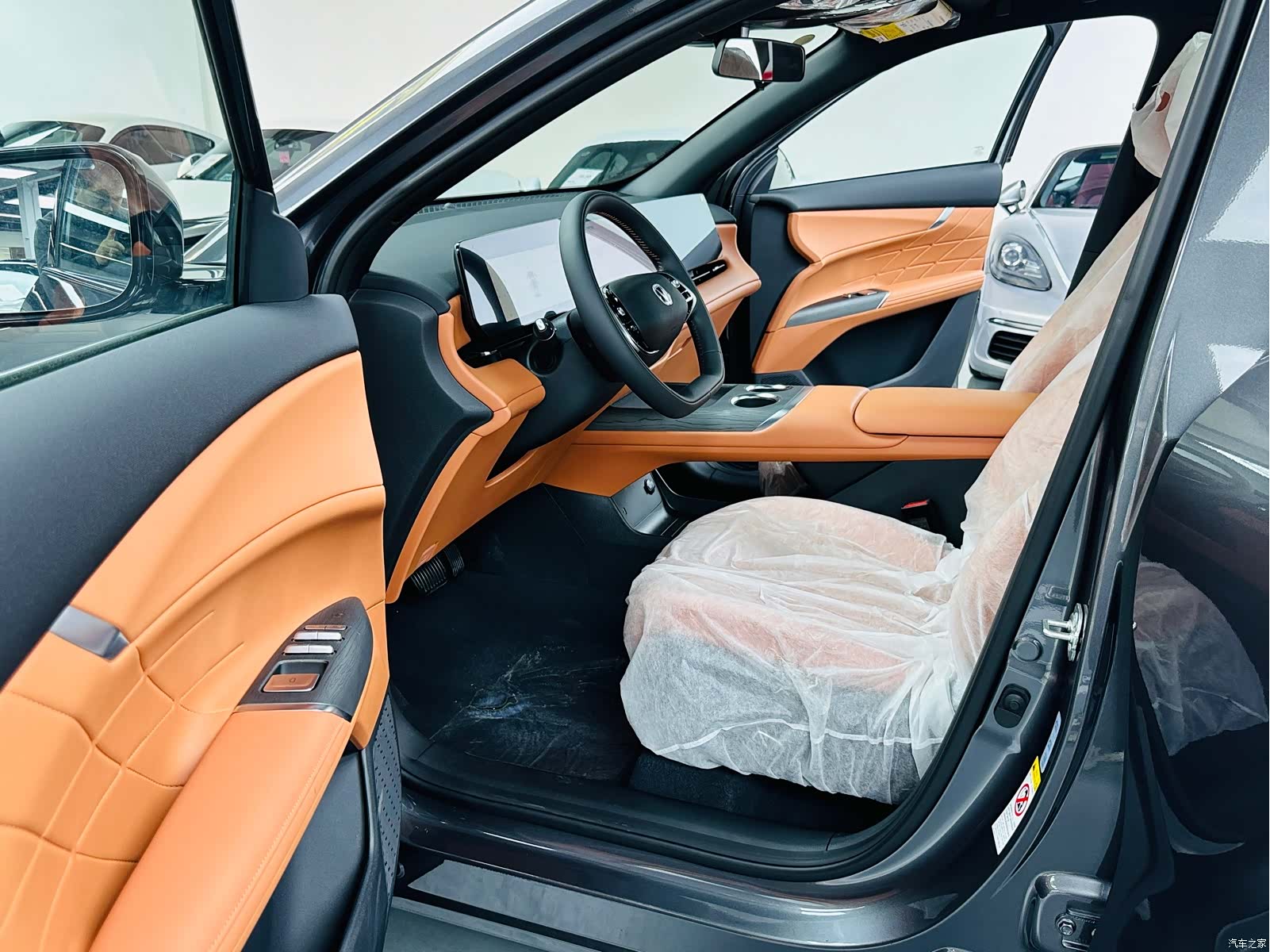 Changan CS75, 2026 4