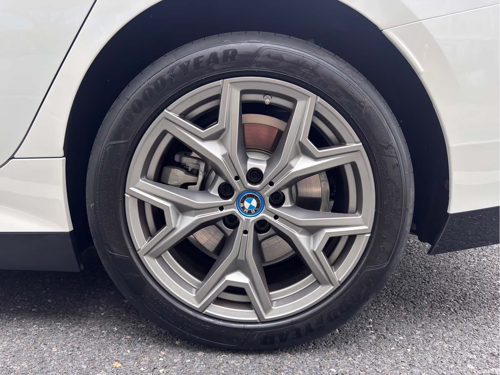 BMW i3, 2024 25