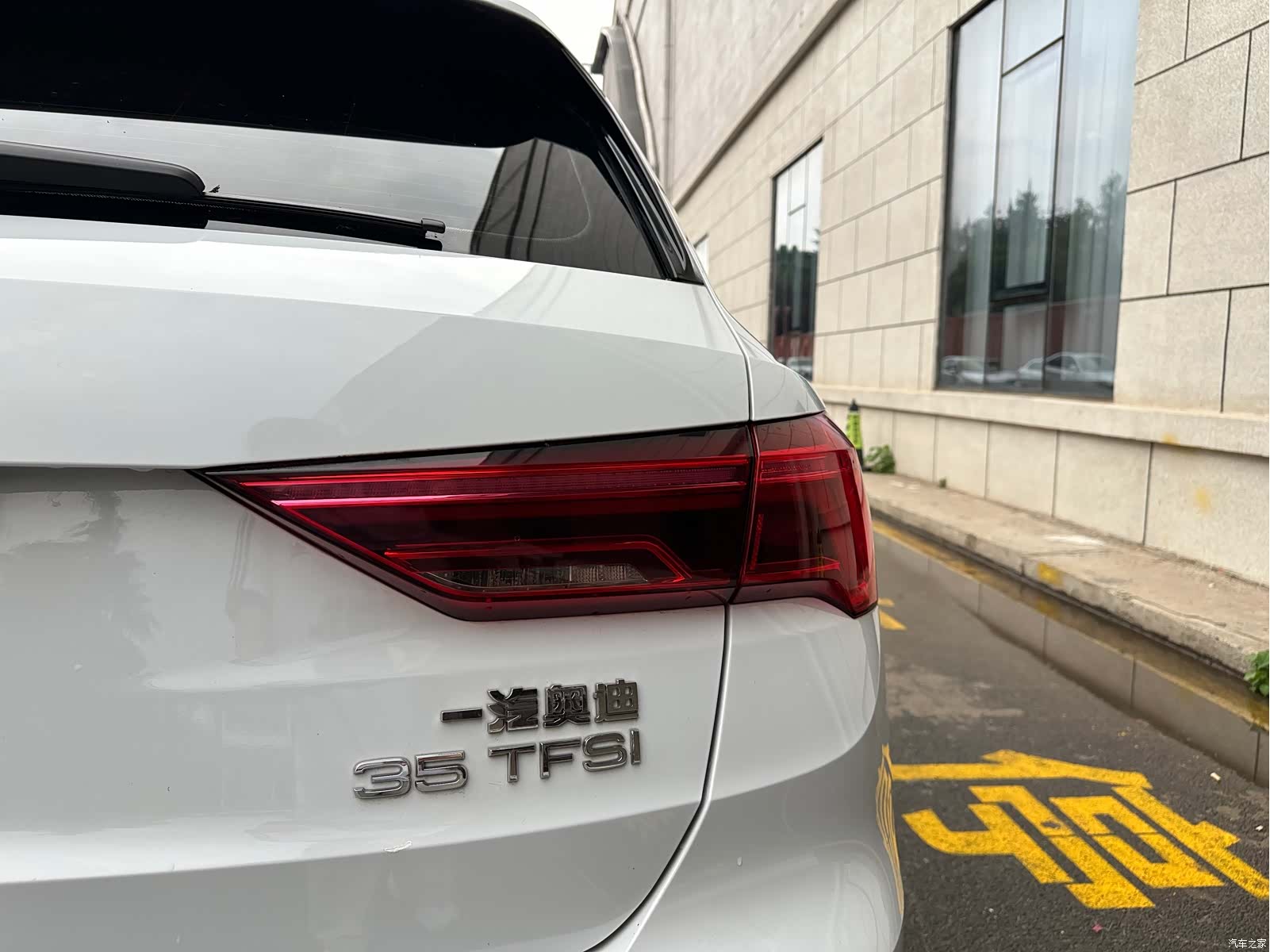 Audi Q3, 2022 6