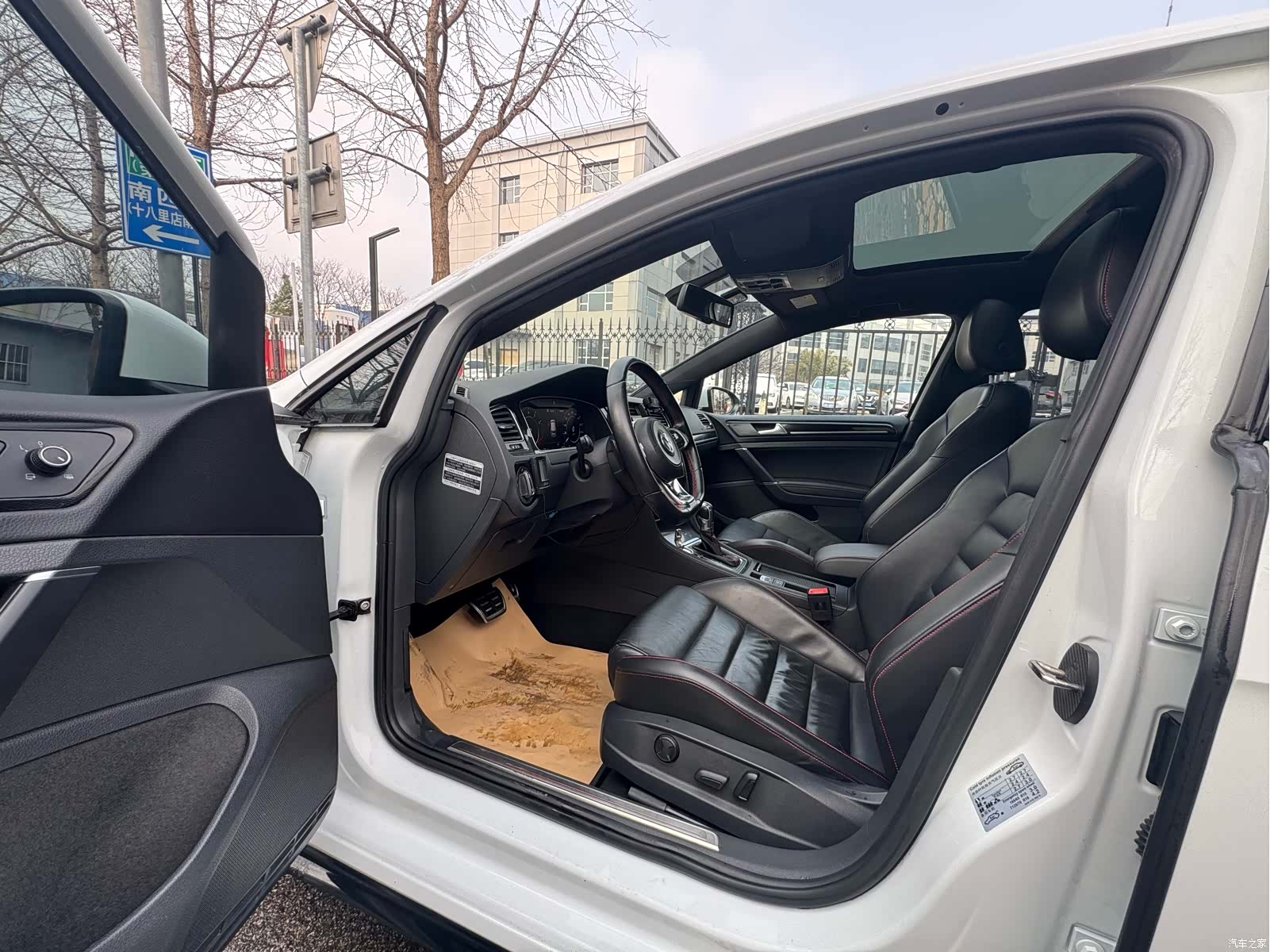 Volkswagen Golf, 2016 16