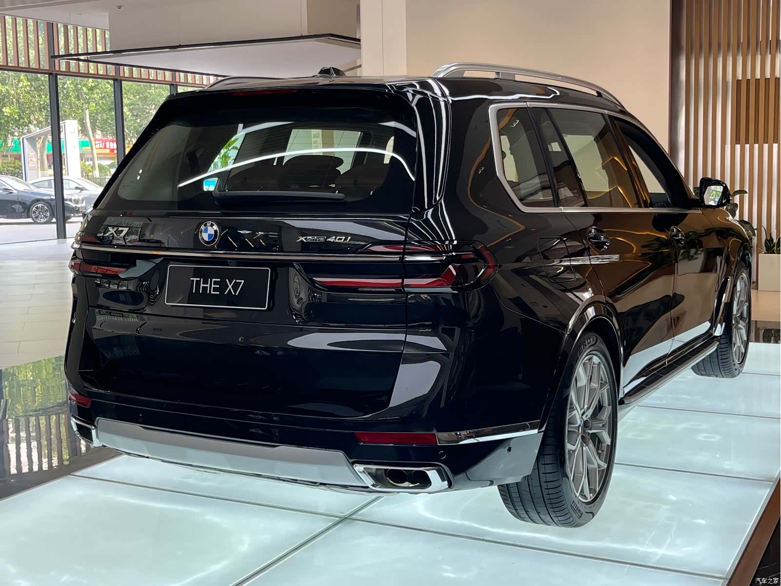 BMW X7, 1900 11
