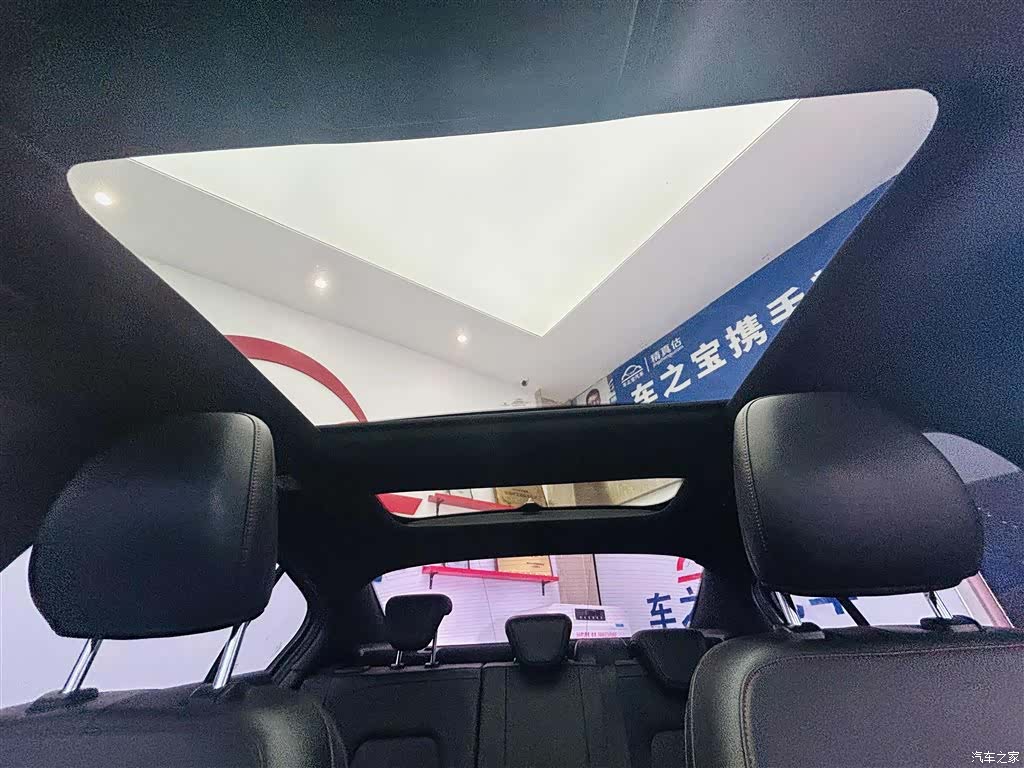 Ford Focus, 2023 25
