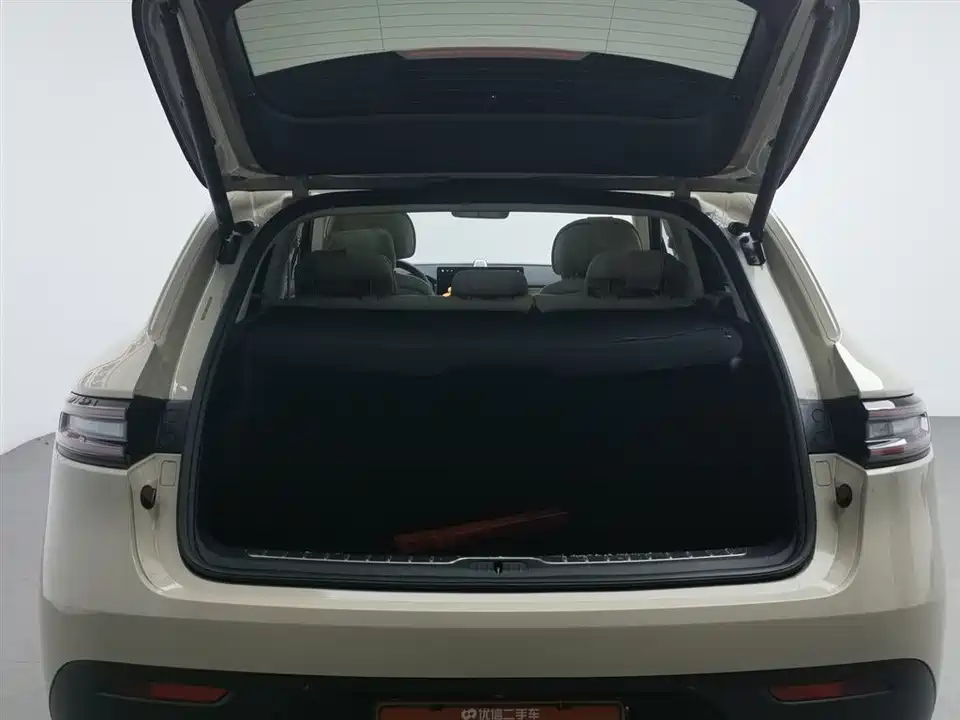 HarmonyOS Ask the world M5