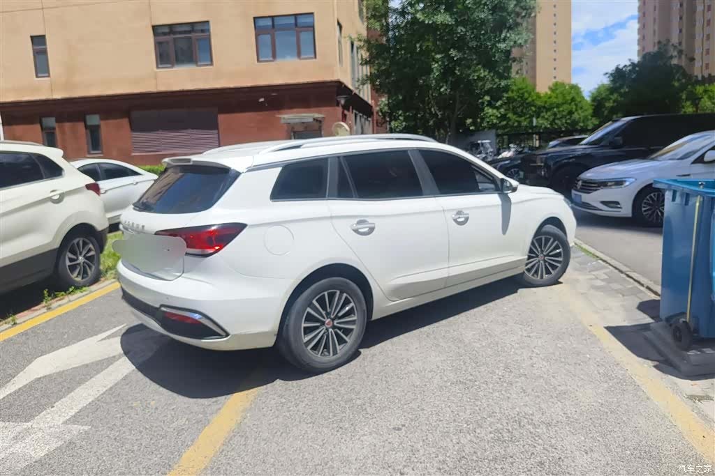 Roewe Ei5, 2019 3
