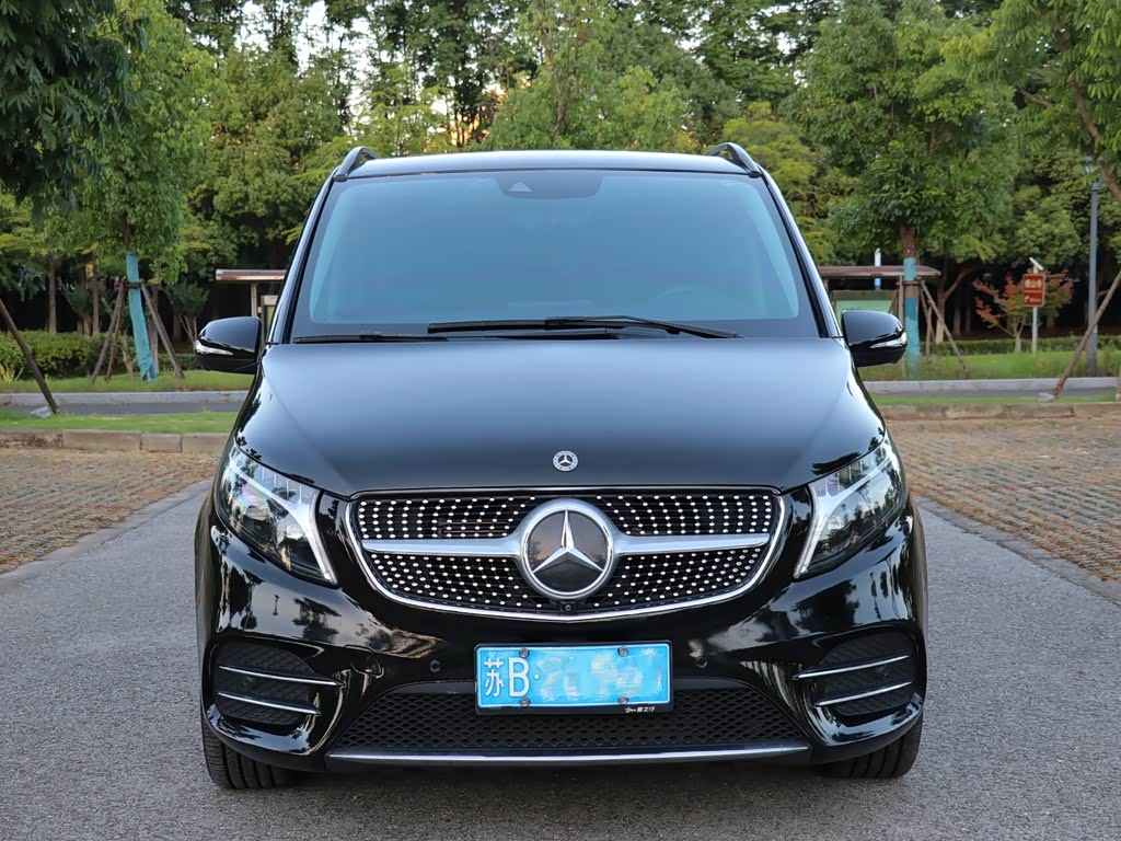 Mercedes-Benz V-Class
