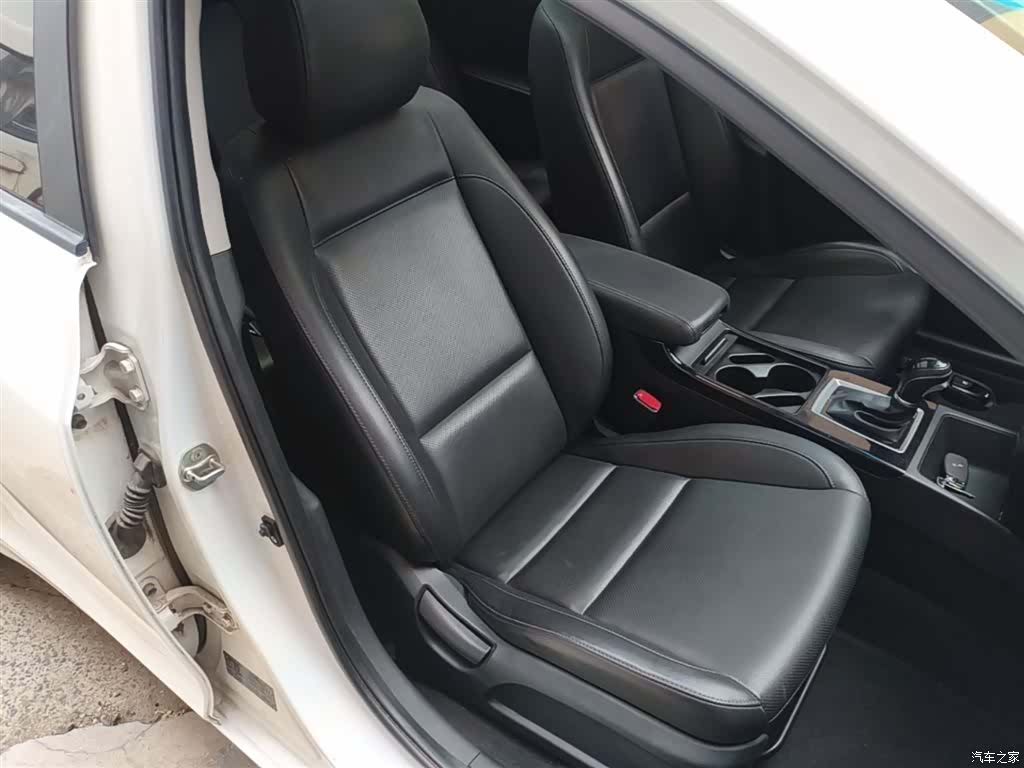 Hyundai GLS, 2017 25