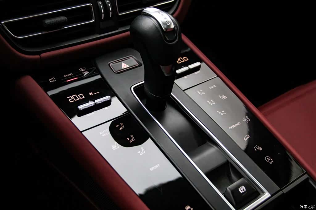 Porsche Macan, 2022 21