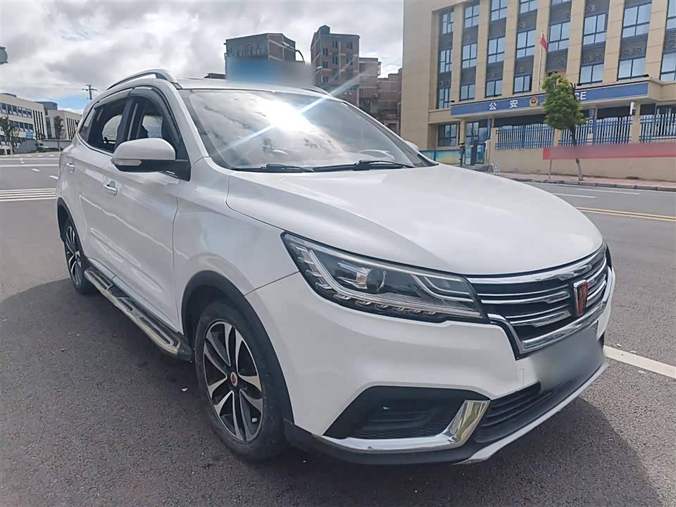 Roewe RX3