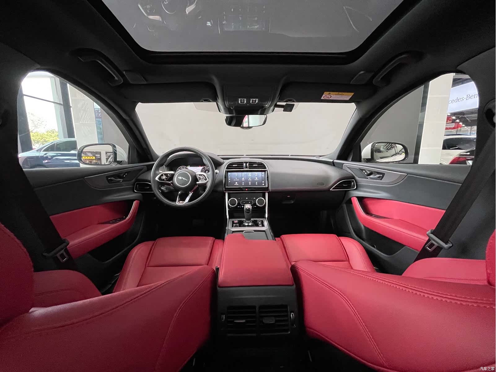 Land Rover XEL, 2022 12
