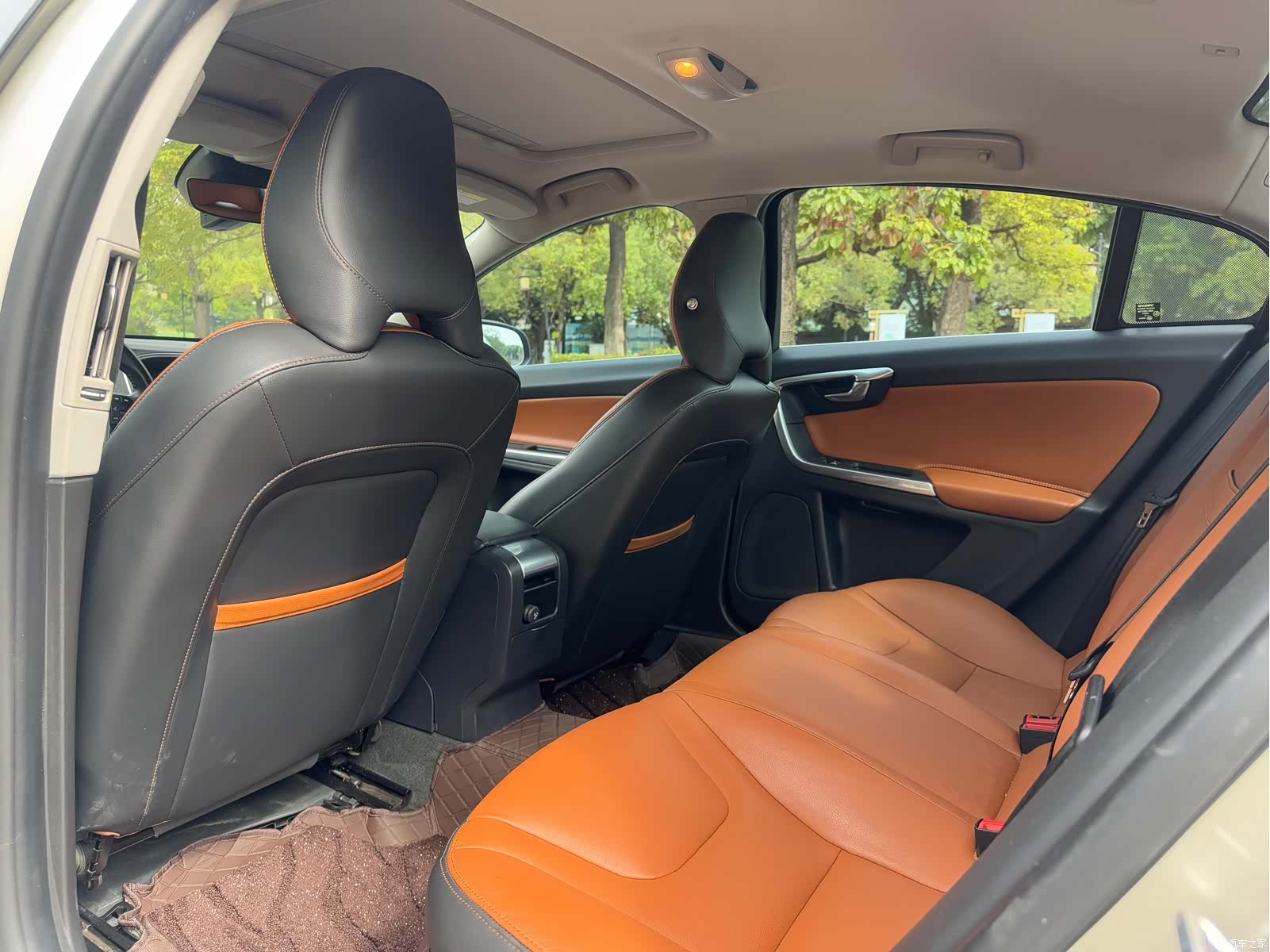Volvo S60, 2020 10