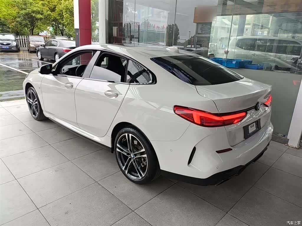 BMW 2 Series, 2022 все фото