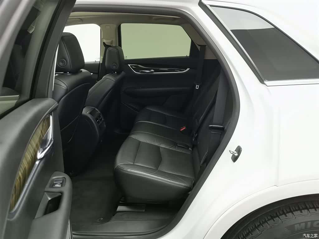 Cadillac XT5, 2018 15