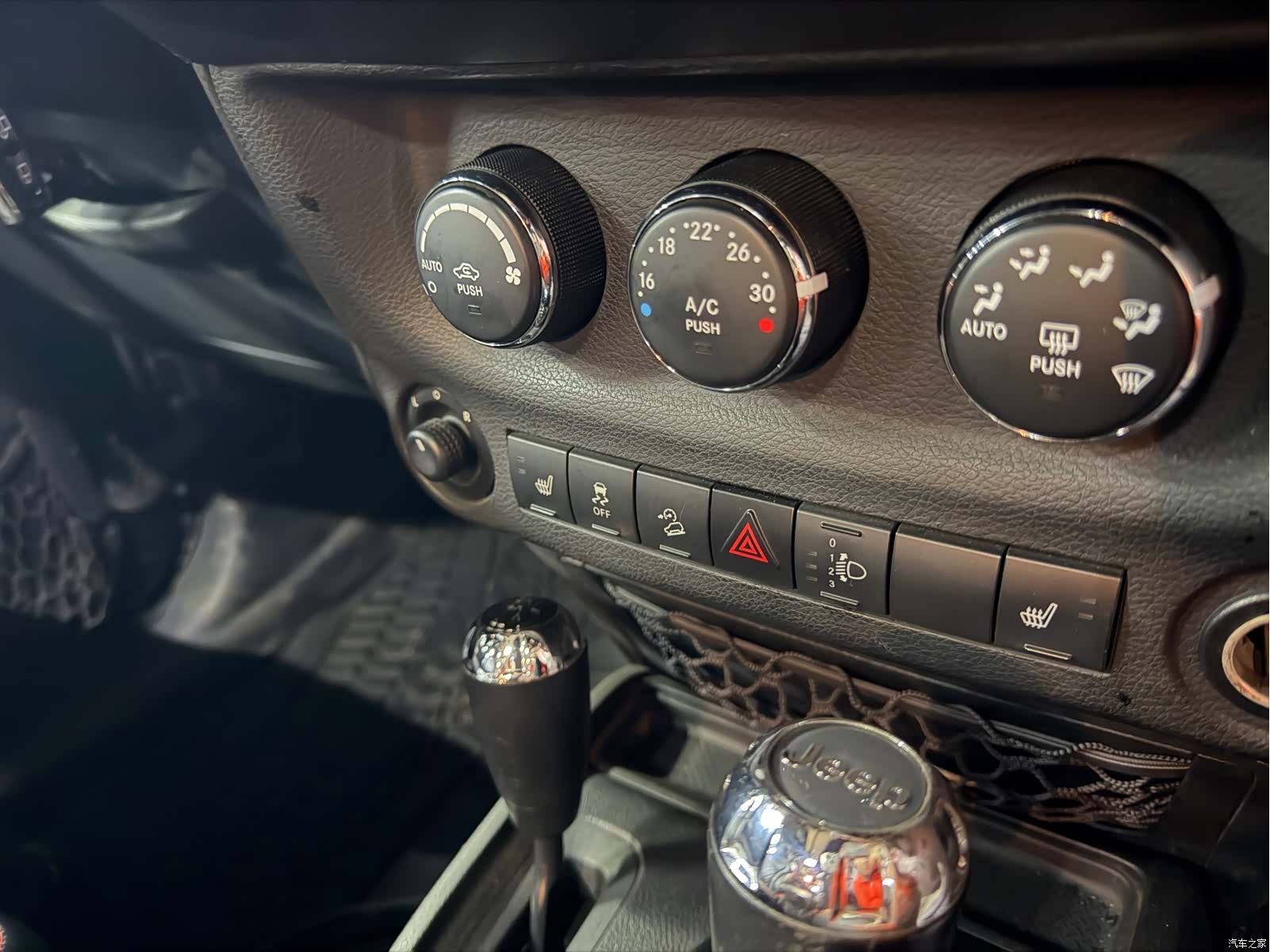 Jeep Wrangler, 2012 14