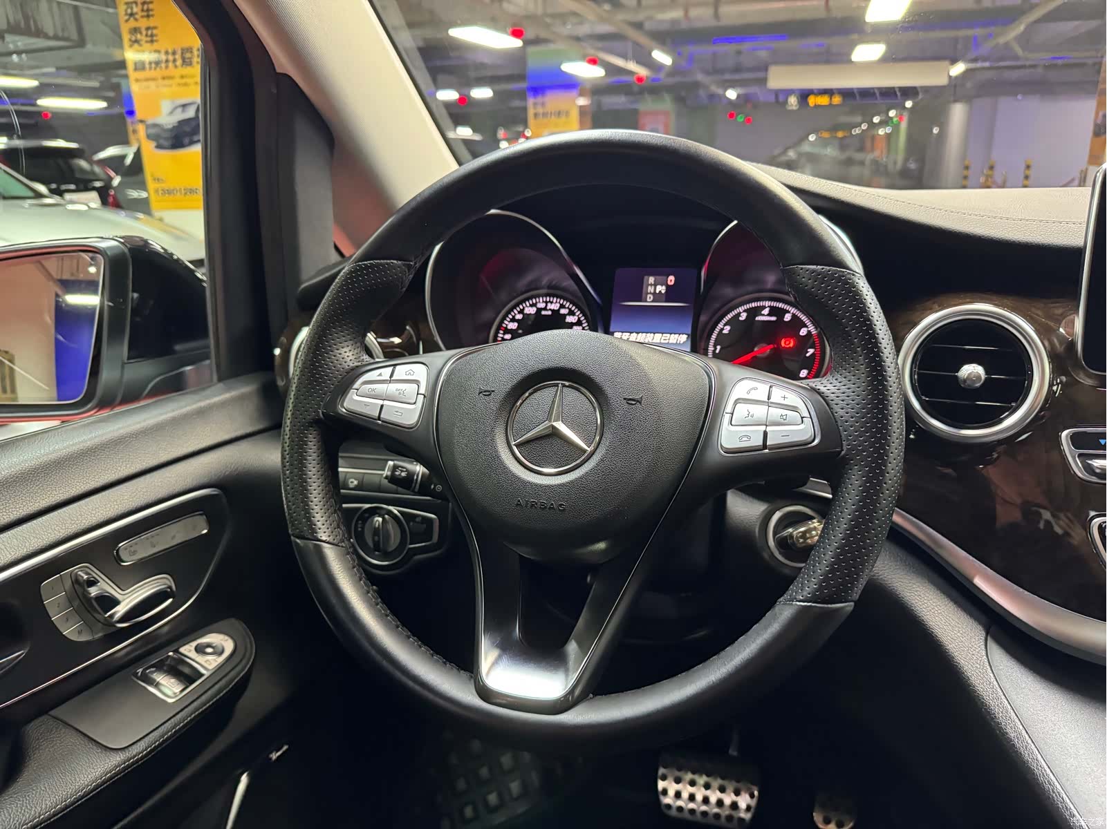 Mercedes-Benz V-Class, 2018 22