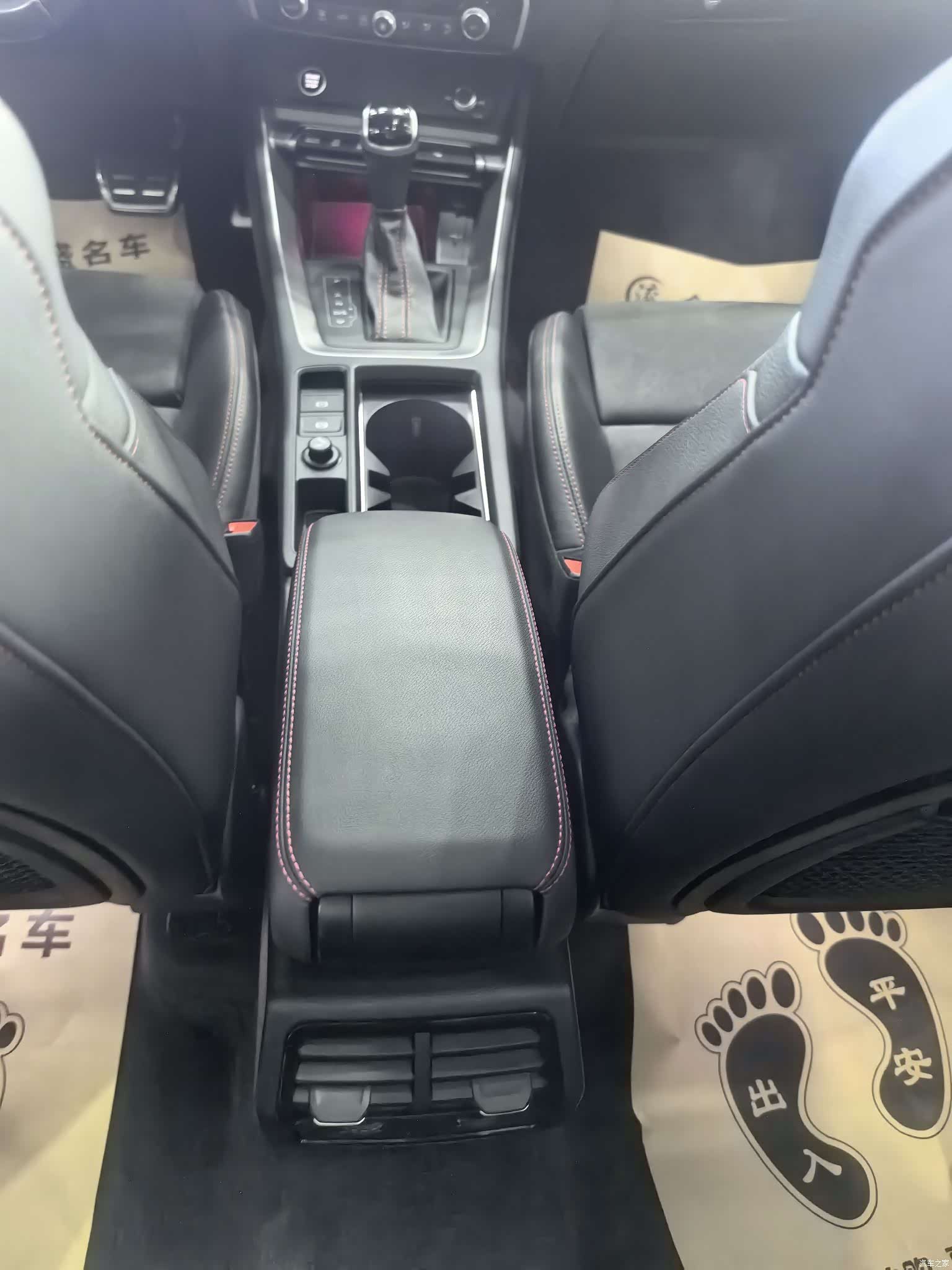 Audi Q3, 2023 16